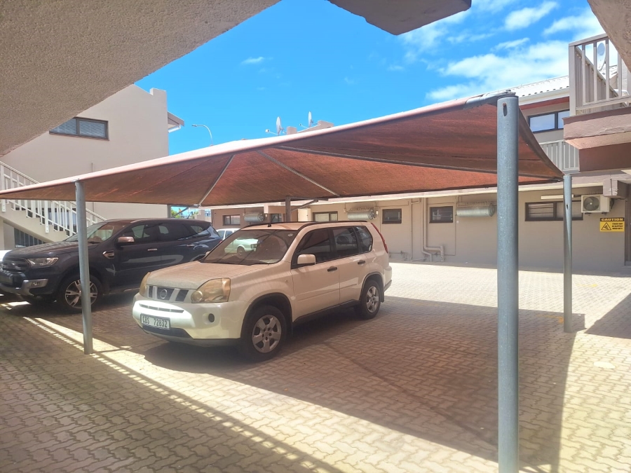 1 Bedroom Property for Sale in Hartenbos Central Western Cape